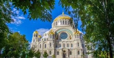 Cruise excursion to Kronstadt