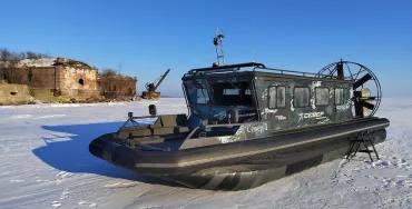 Мини-круиз по фортам Кронштадта на аэролодке