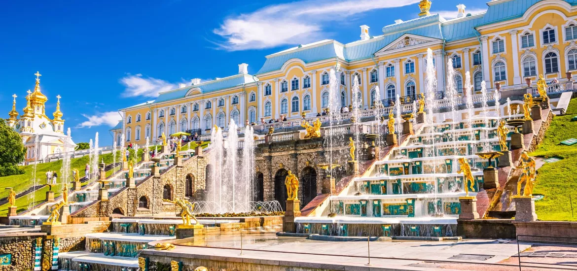 Tickets for hydrofoil to Peterhof and back at the VIP lounge - Photo №6