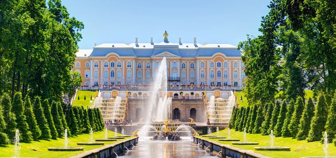 Hydrofoil to Peterhof and back with departure from the Bronze Horseman - Photo №1