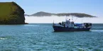 Катер на Байкале в проливе Малое Море