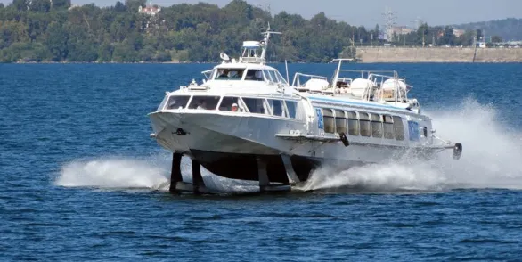 Водная экскурсия в музей Тальцы