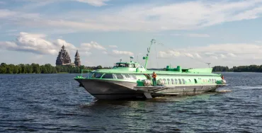 Экскурсия на комете на остров Кижи