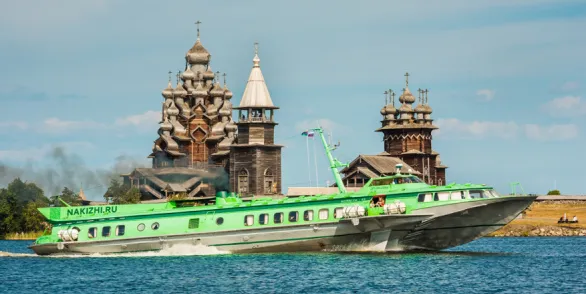 Комета на остров Кижи и обратно