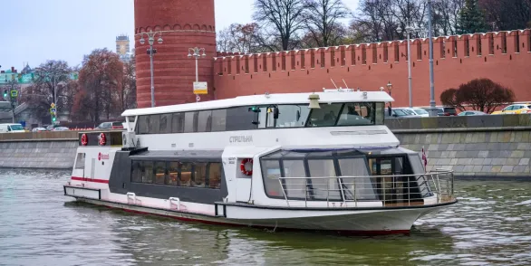 Прогулка на электросудне от причала «Китай-город»