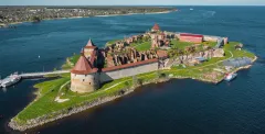 Поездка на метеоре в крепость Орешек
