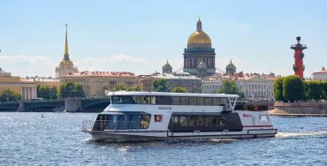 Прогулка по Неве на электросудне