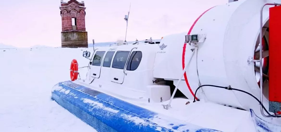 Зимняя прогулка из Казани на остров Свияжск на судне на воздушной подушке - Фото №1